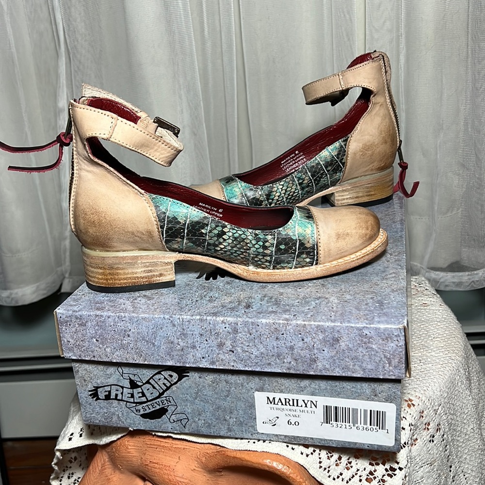 Freebird rare Marilyn Tourquoise multi sz 6